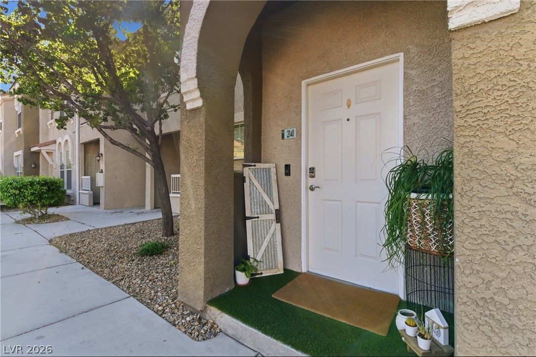 9975 Peace Way 2141 — photo 2 of 42