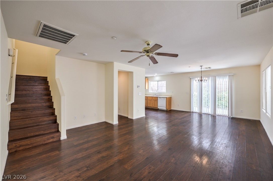 609 Monument Point Street — photo 3