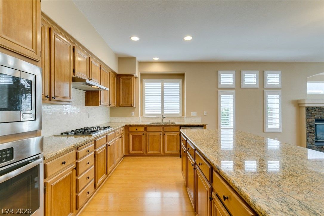 3337 Chesterbrook Court — photo 2