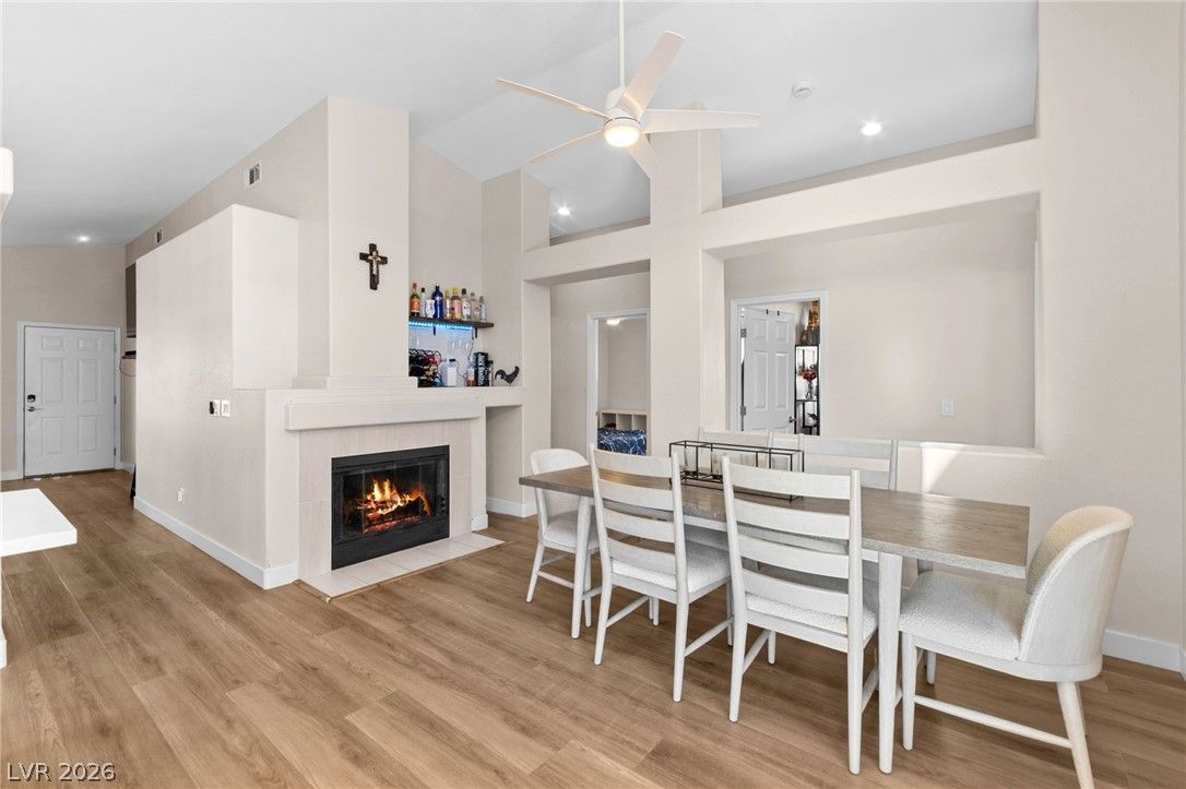 2415 Worchester Road — photo 4 of 39