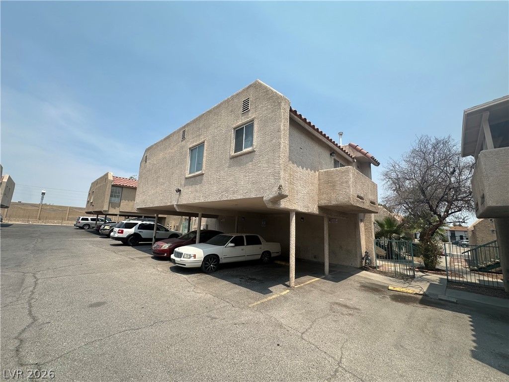 2101 Sun Avenue — photo 2