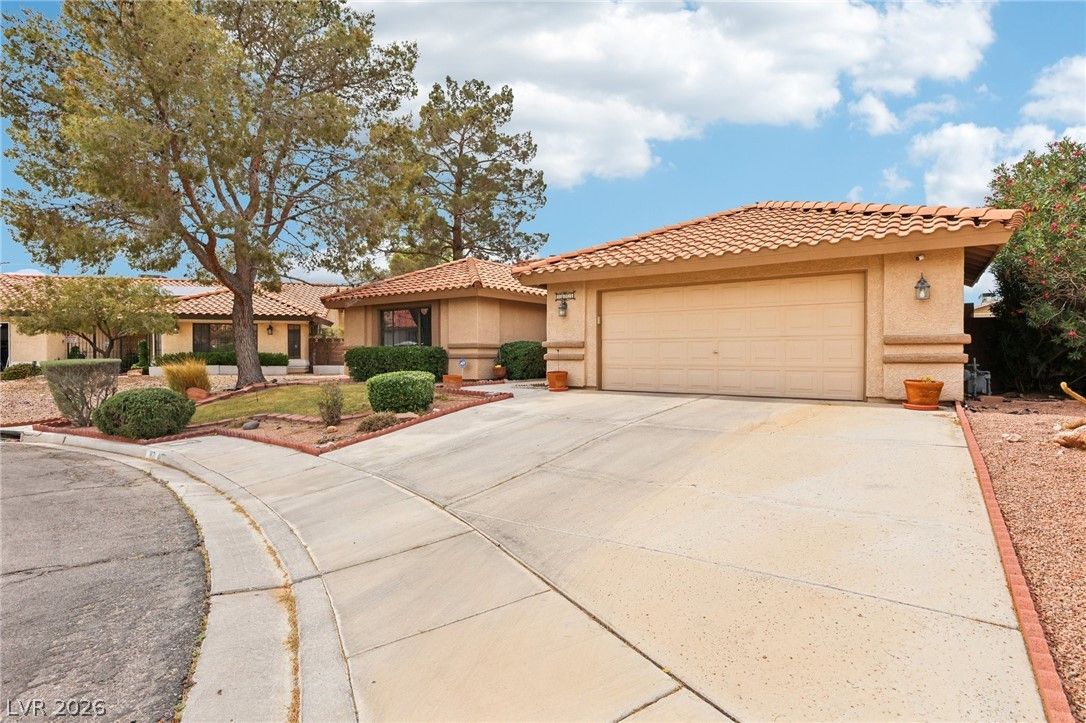 1671 Monterey Sunrise Drive — photo 3