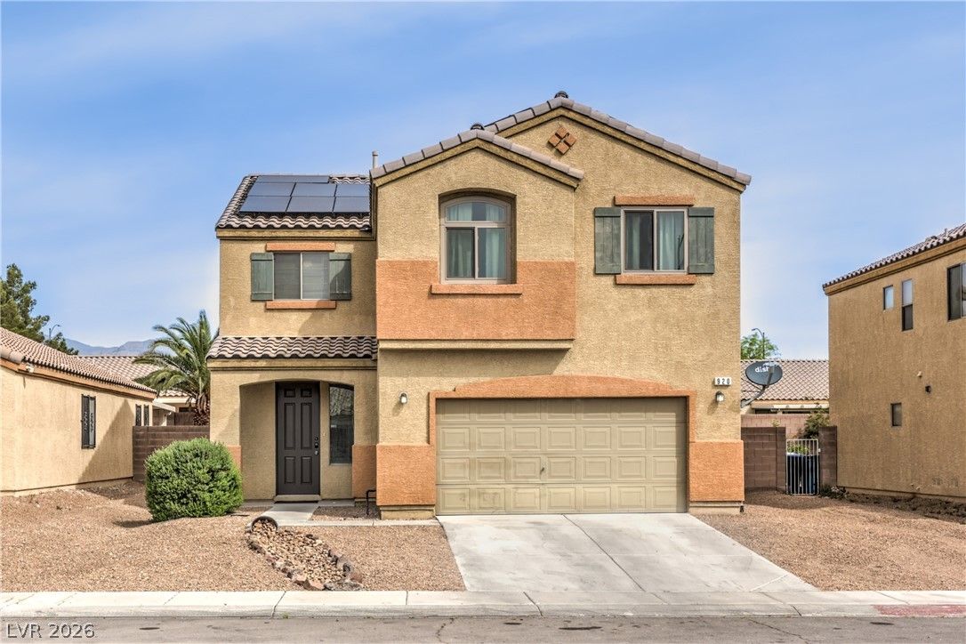 920 Gary Carmena Avenue — photo 1