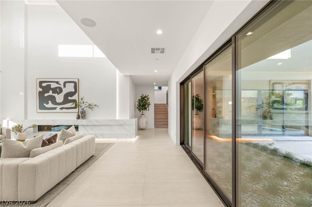 7385 Heron Canyon Court — photo 5