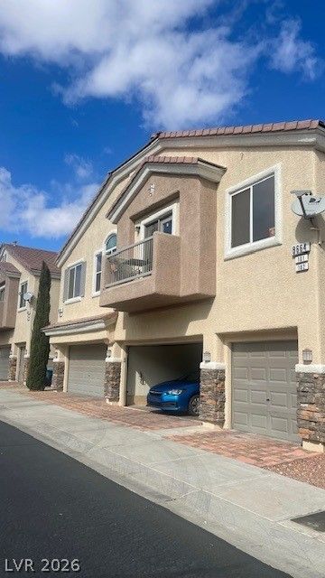 8664 Traveling Breeze Avenue 102 — photo 2