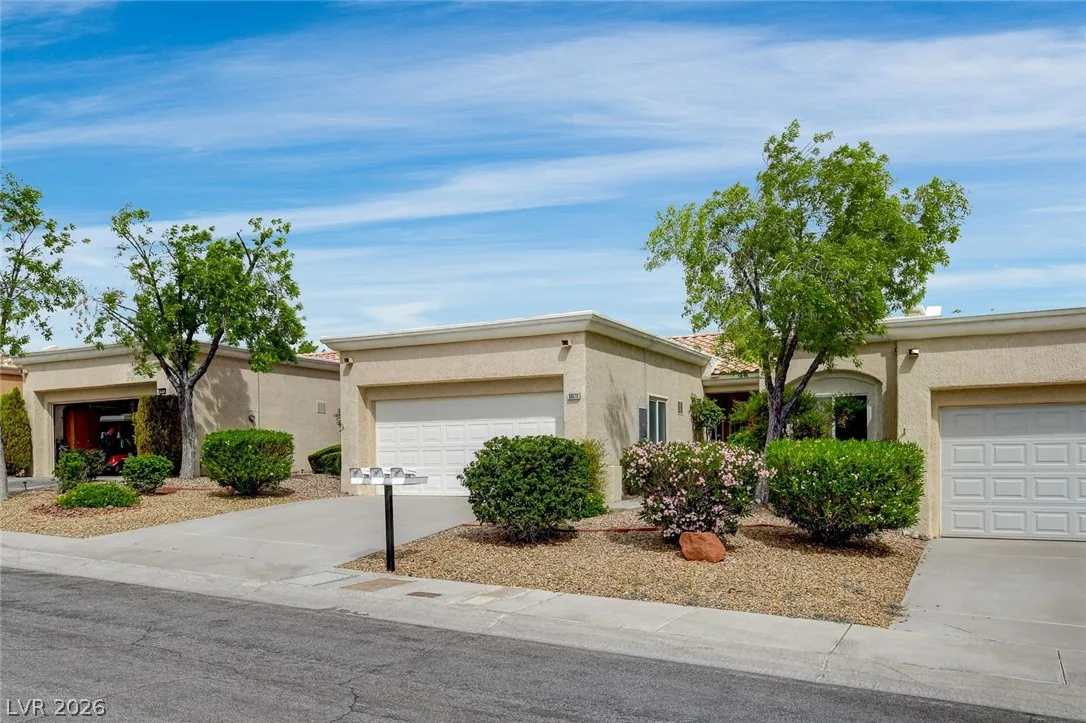 10028 Bundella Drive — photo 2