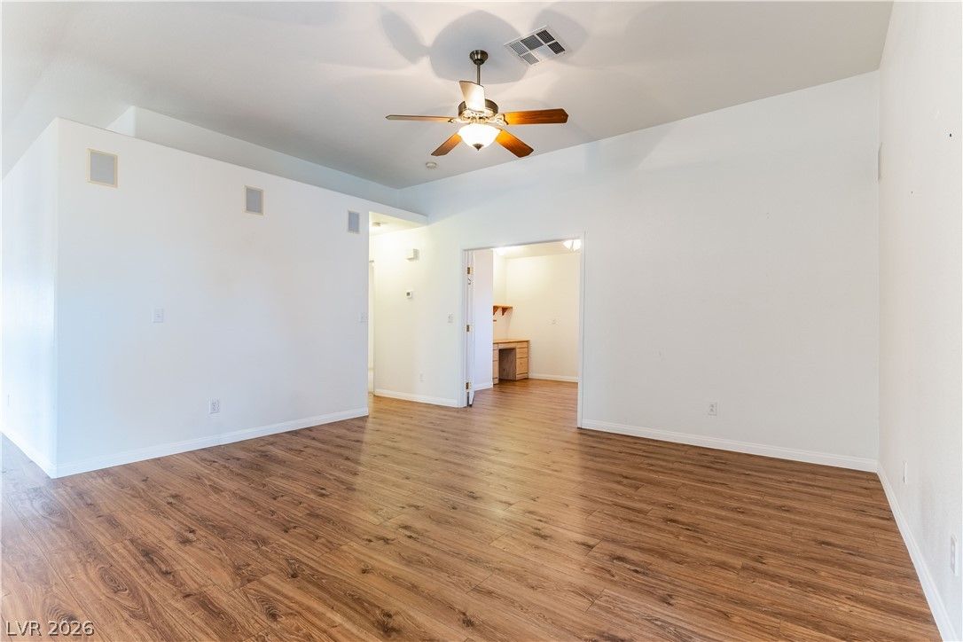 5460 Beach Pine Street — photo 4