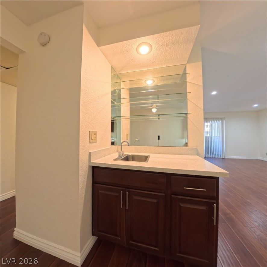 2606 South Durango Drive 134 — photo 4 of 25