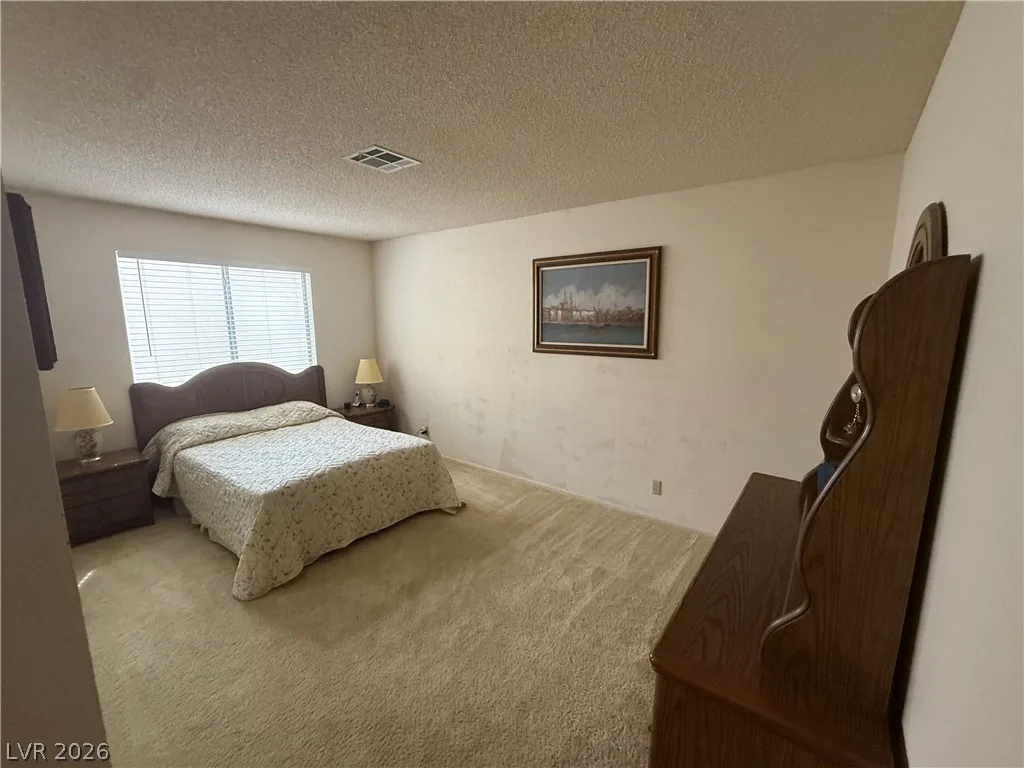 928 Rockview Drive 101 — photo 4 of 9