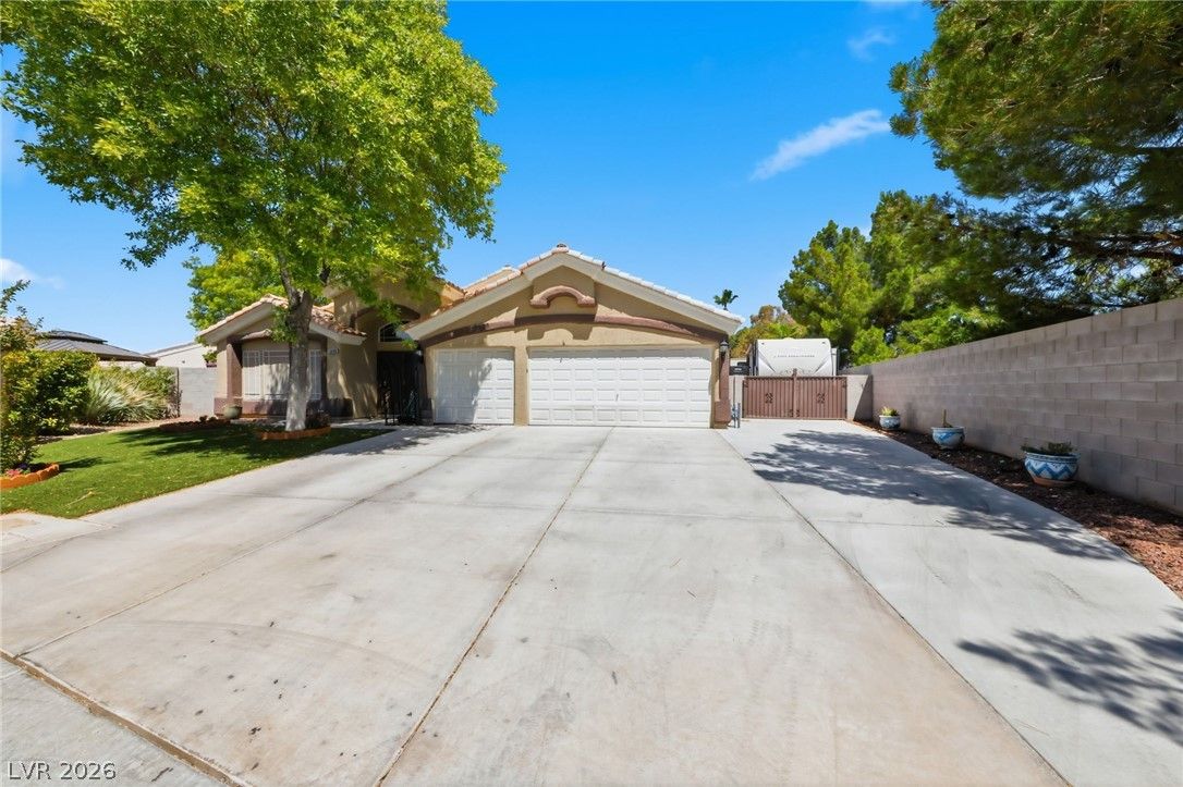 5808 Shoko Bay Court — photo 3