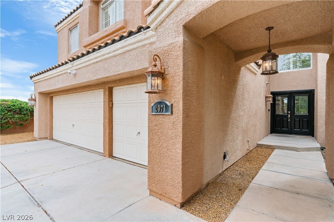 2071 Dover Ridge Court — photo 4