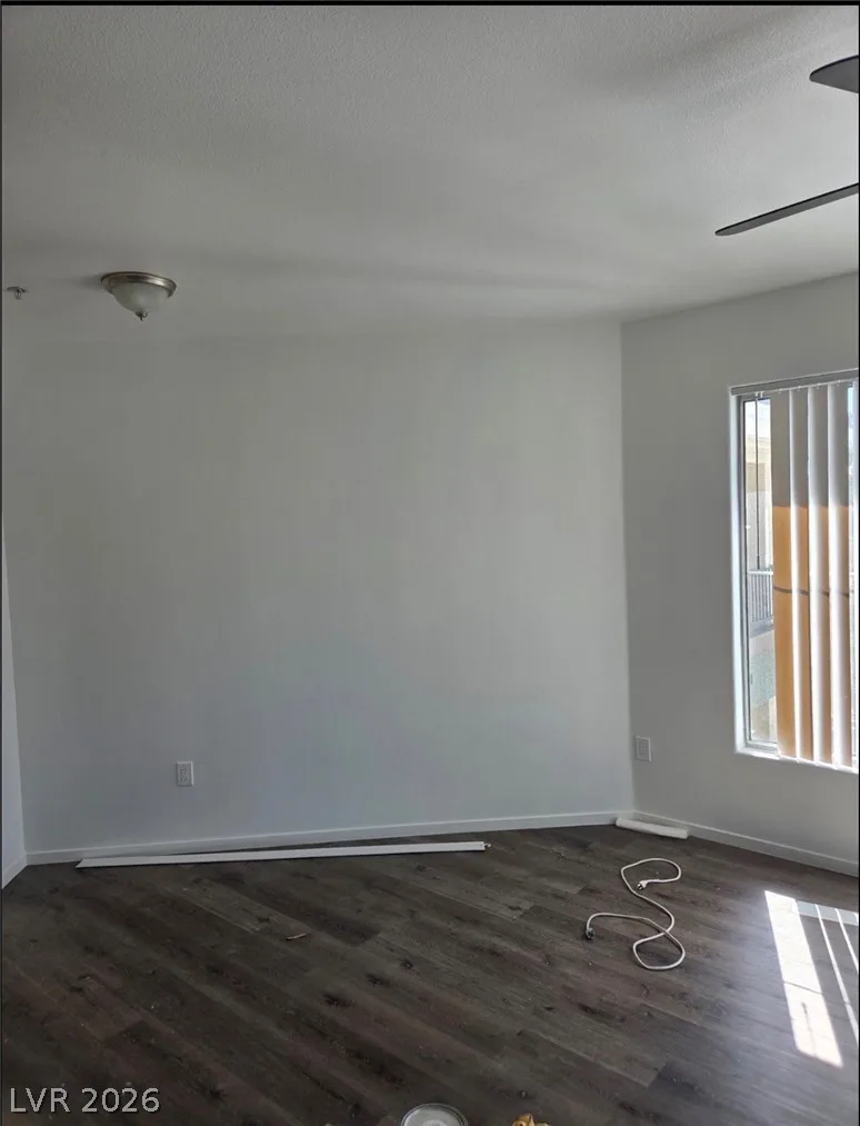 7189 South Durango Drive 304 — photo 4