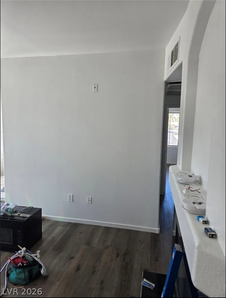 7189 South Durango Drive 304 — photo 5
