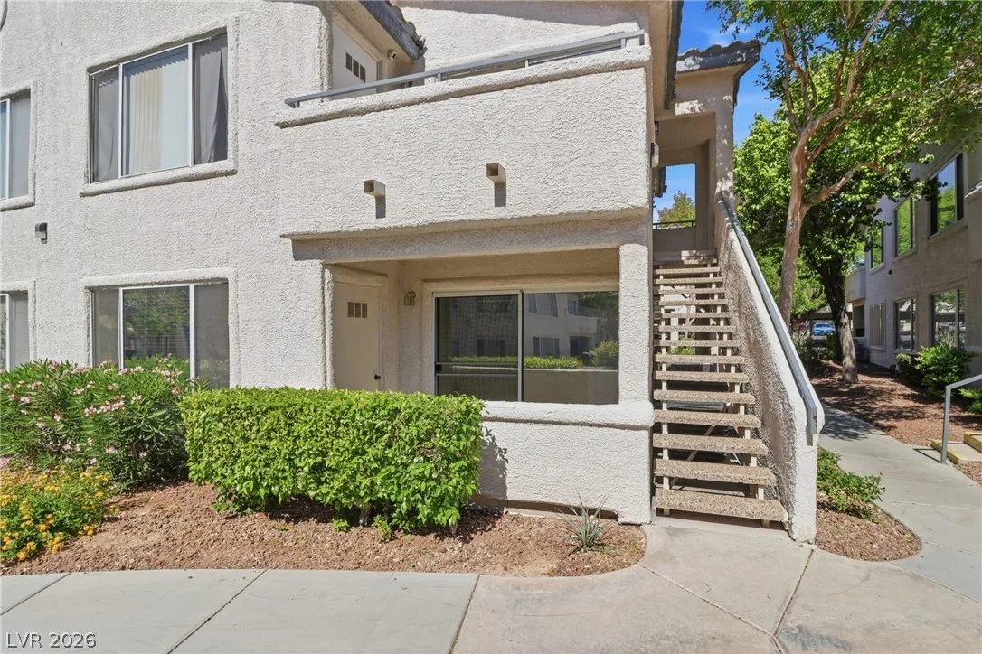 3074 Tarpon Drive 103 — photo 2