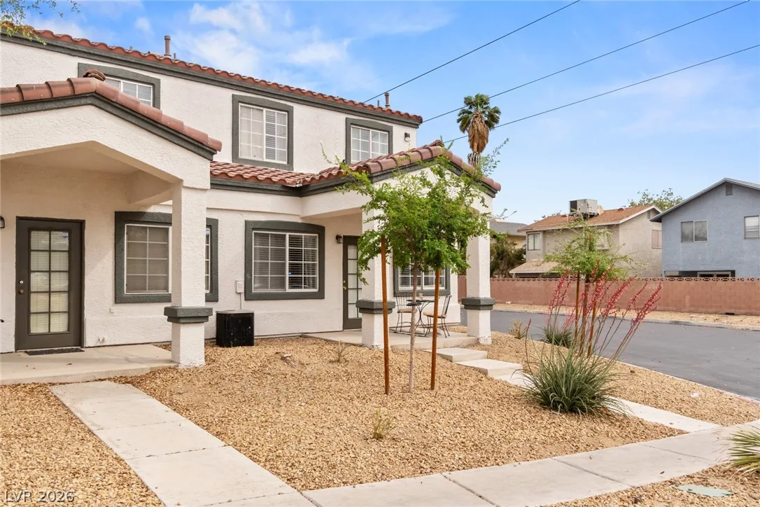 5330 East Charleston Boulevard 35 — photo 4
