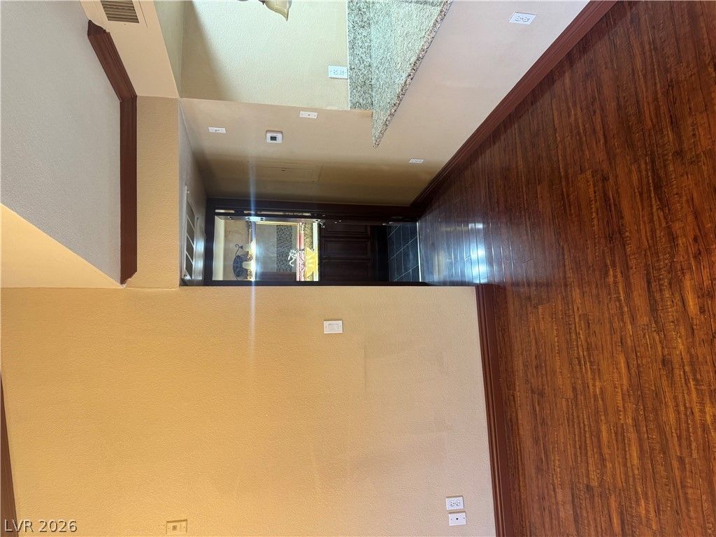8101 West Flamingo Road 2077 — photo 4 of 17