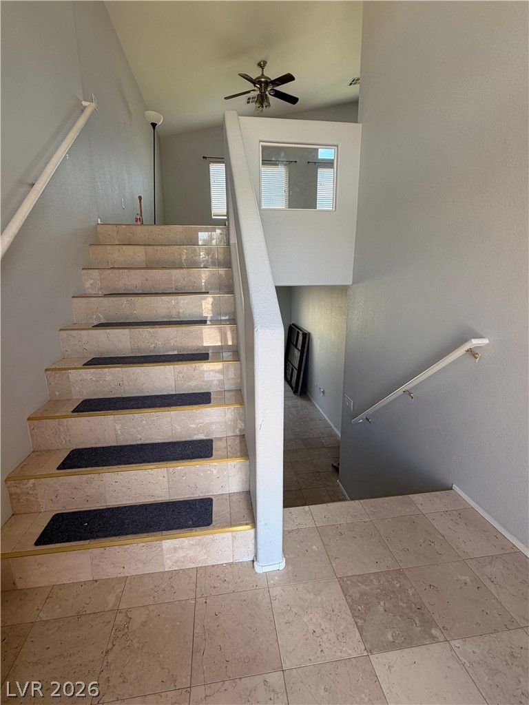 9226 Red Currant Avenue — photo 3