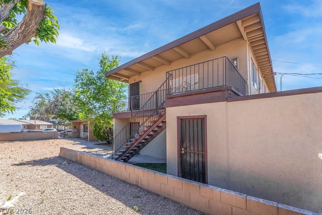 3237 Arlene Way 3 — photo 2