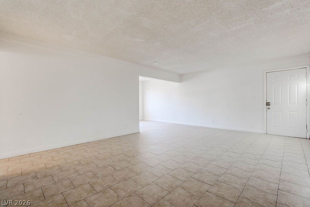 3237 Arlene Way 3 — photo 4