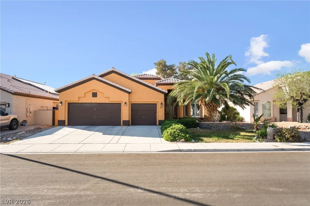 5213 Red Glory Drive — photo 2