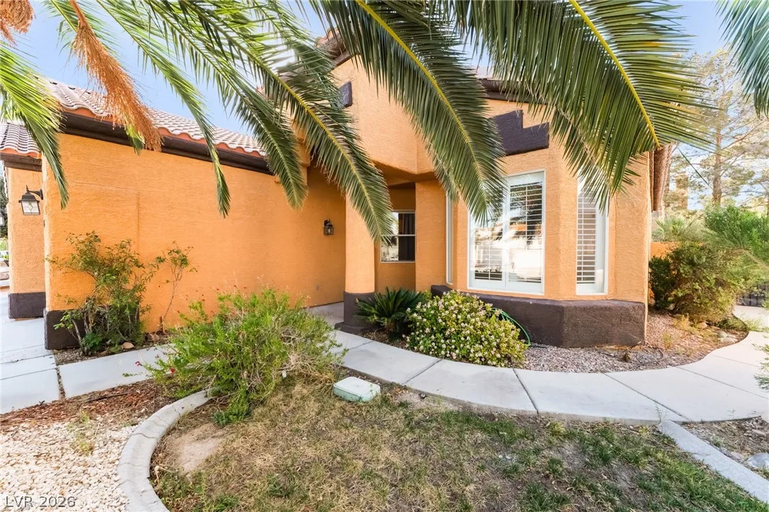 5213 Red Glory Drive — photo 4