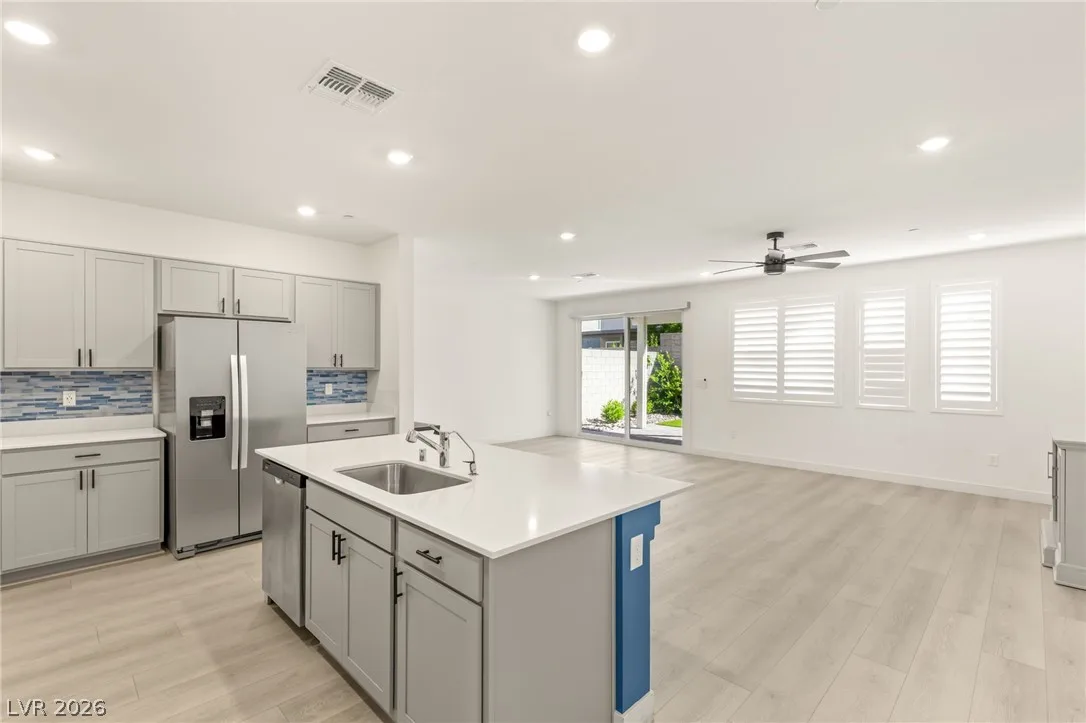 10193 Chockstone Street — photo 3 of 30