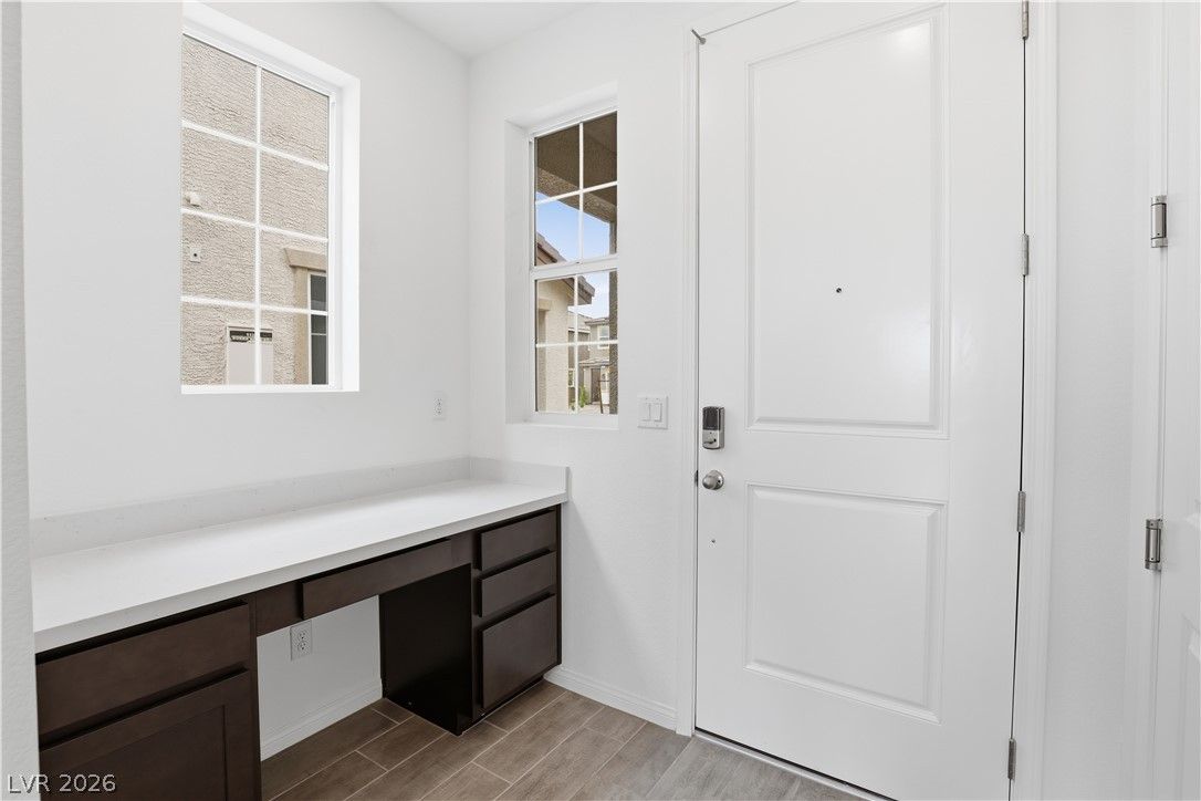 5334 Borra Hills Street — photo 4