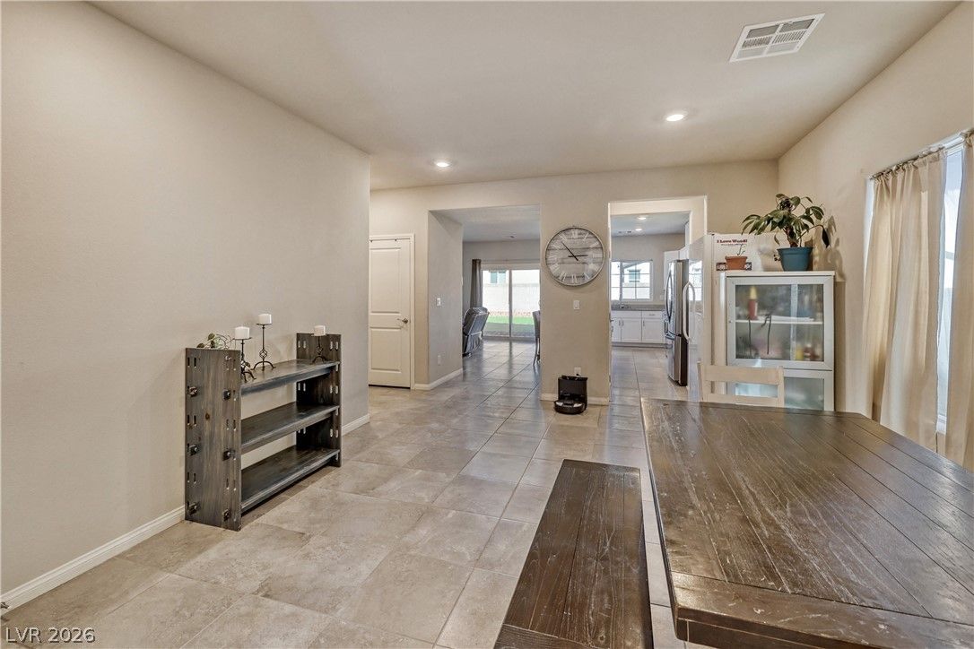 7908 Stone Forest Street — photo 3