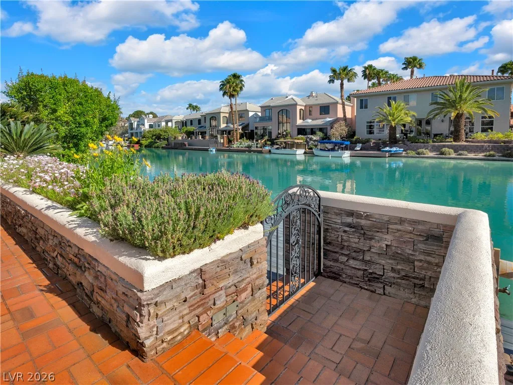 8740 Carlitas Joy Court — photo 3