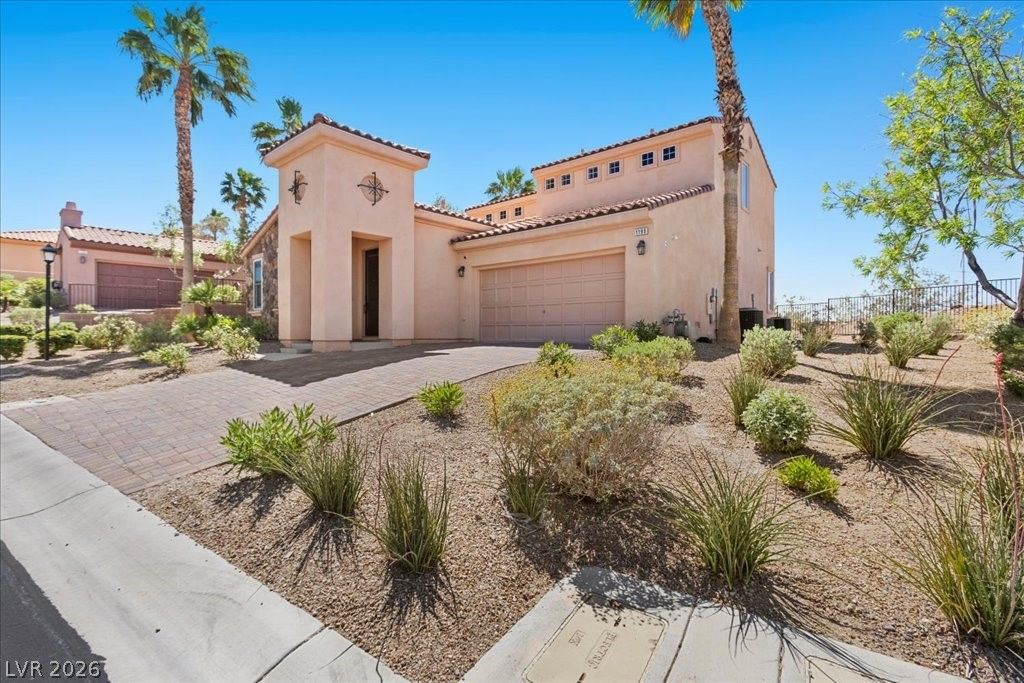 1195 Calcione Drive — photo 3
