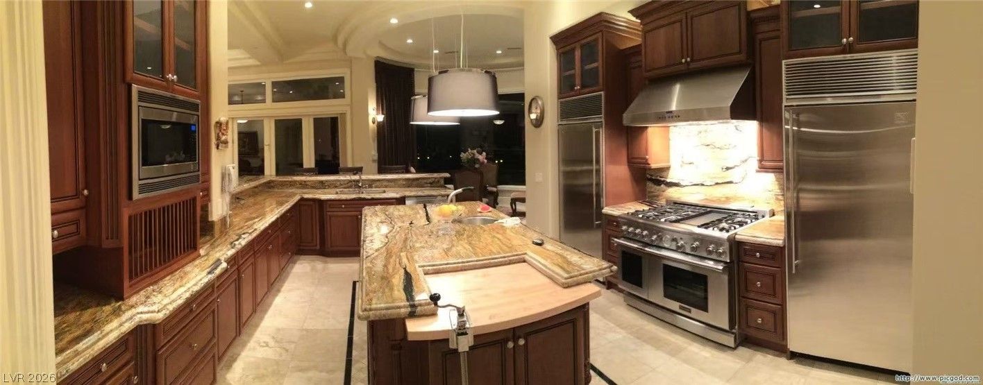 8741 Newport Isle Court — photo 5