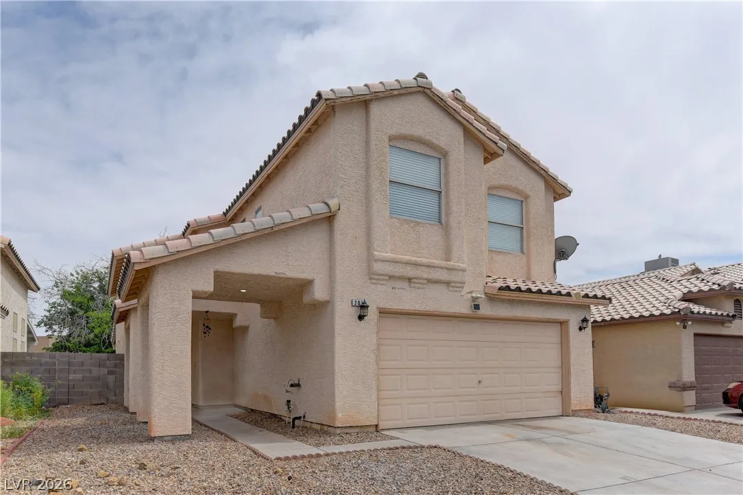 2018 Shannon Christine Drive — photo 2