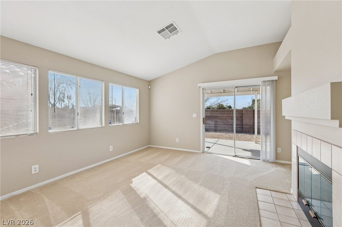 5129 Brookmere Drive — photo 4 of 29