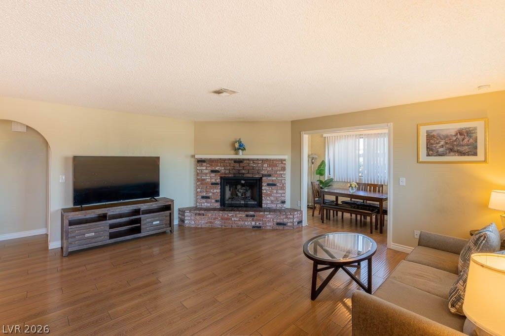 1400 Santa Margarita Street B — photo 5