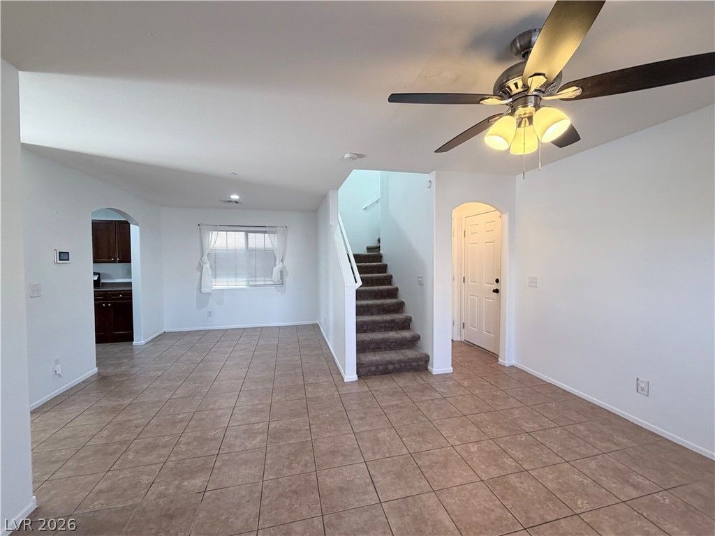 9005 Progressive Court — photo 4 of 14