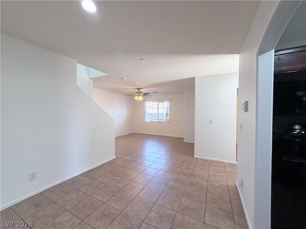 9005 Progressive Court — photo 5 of 14