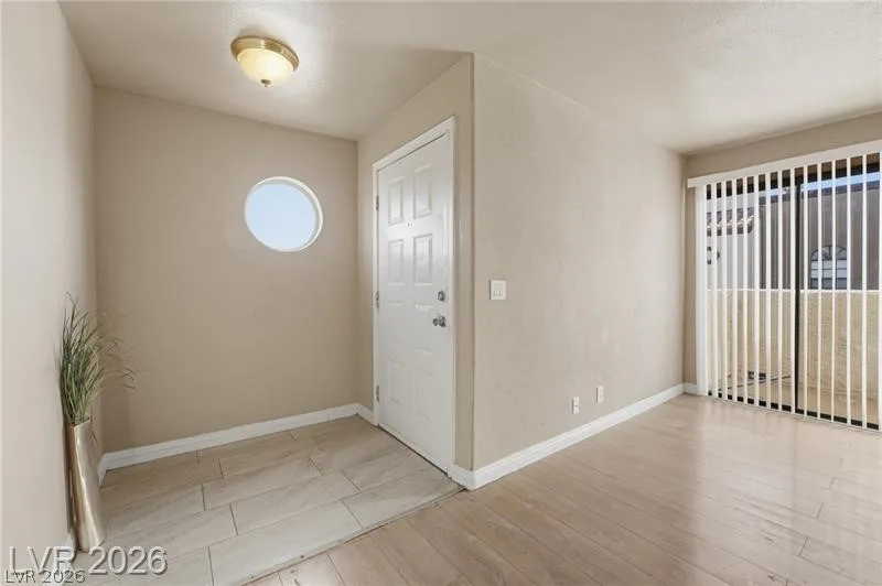 2982 Juniper Hills Boulevard 202 — photo 4