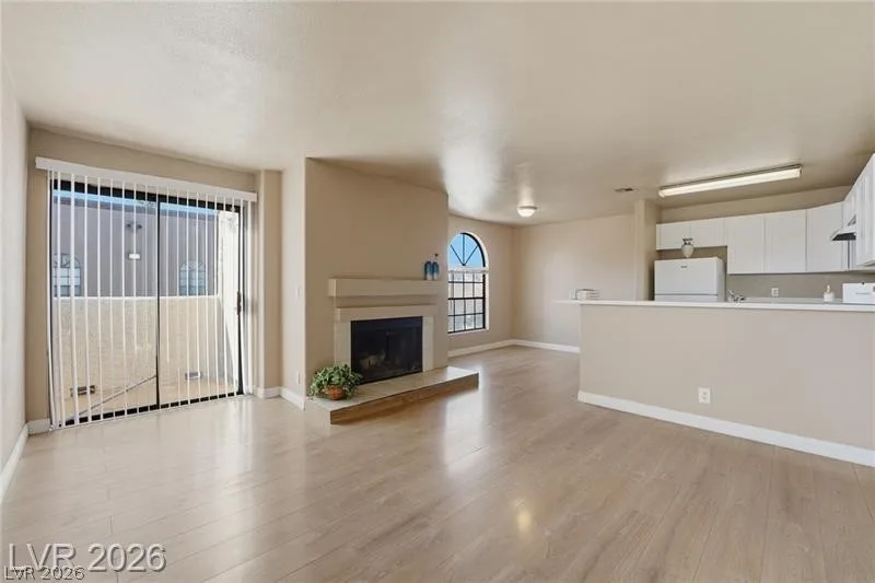 2982 Juniper Hills Boulevard 202 — photo 5