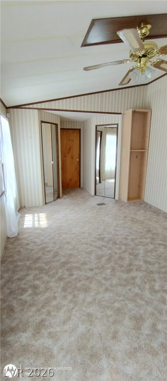 216 South Montana Street — photo 4