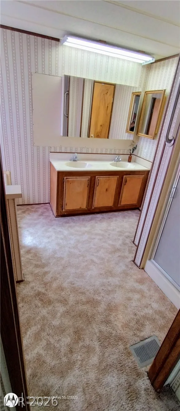 216 South Montana Street — photo 5