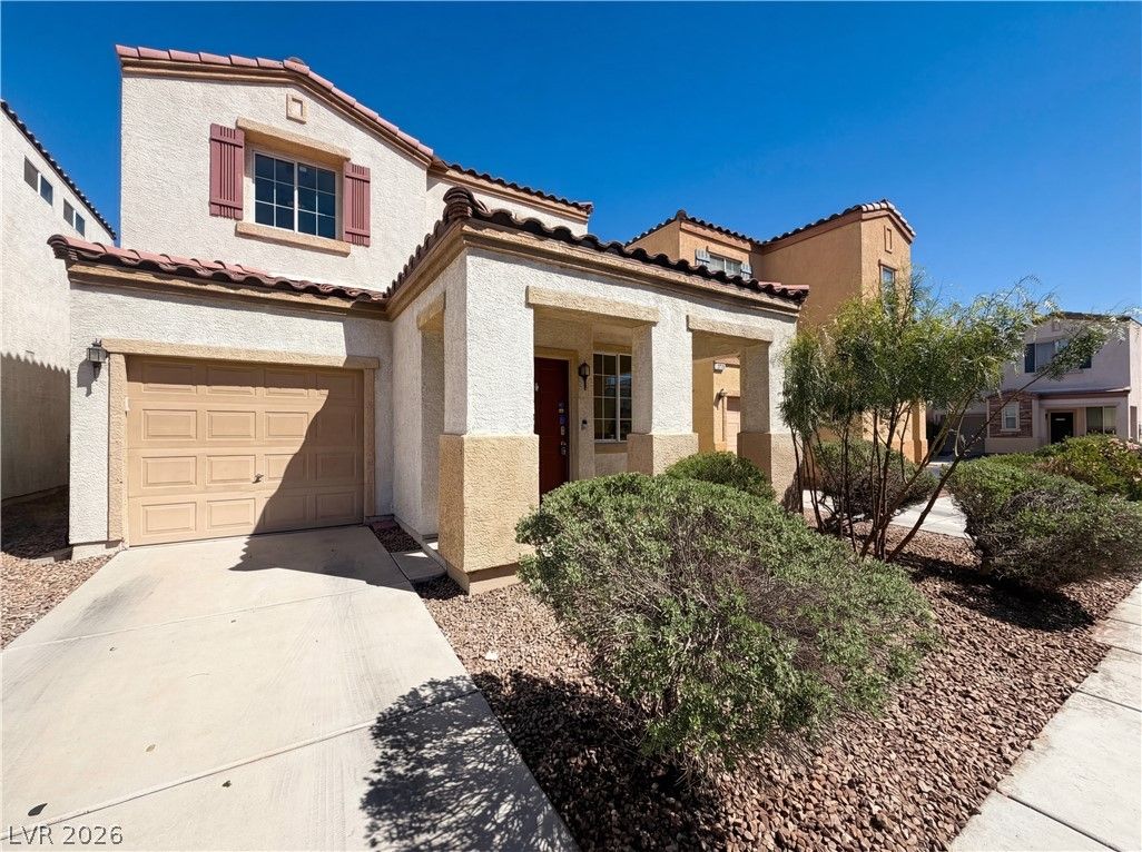 1310 Horizon Village Avenue — photo 1