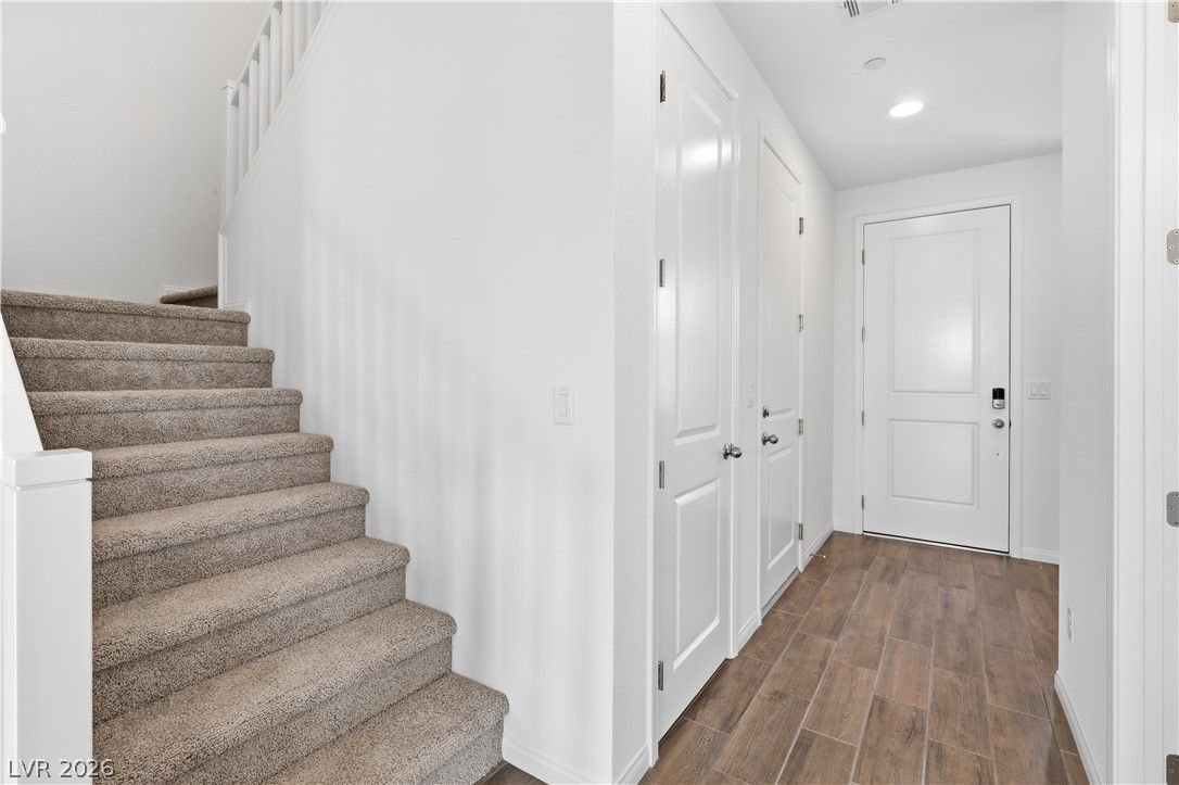 5346 Borra Hills Street — photo 4