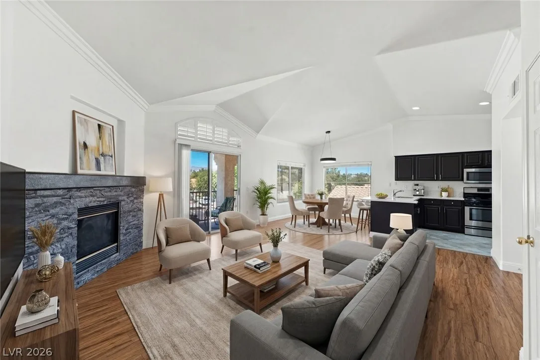 4941 Black Bear Road 204 — photo 3