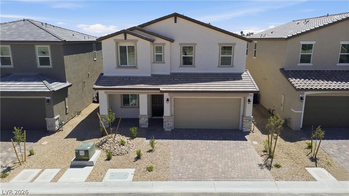 7452 Proctor Street — photo 2 of 25