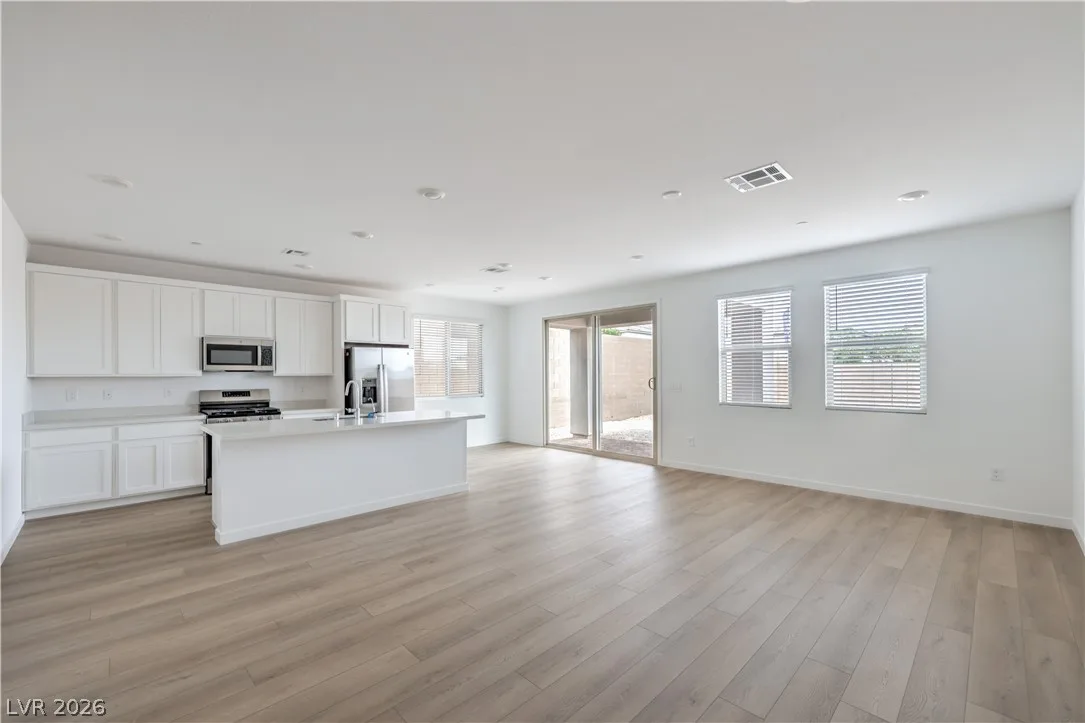 11804 Waterbird Avenue — photo 4