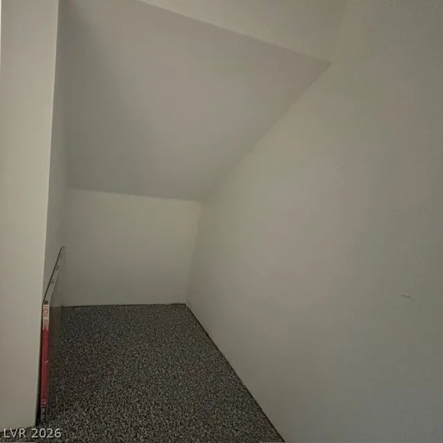Photo 35