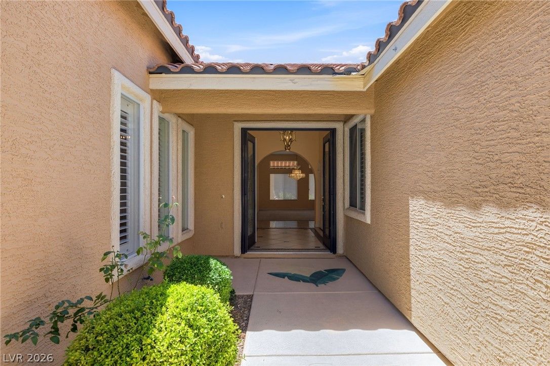 8309 Weeping Springs Avenue — photo 4