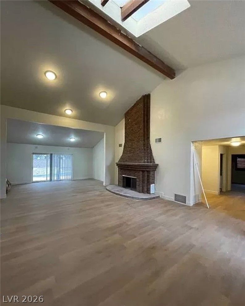 7664 Angel Crest Circle — photo 4