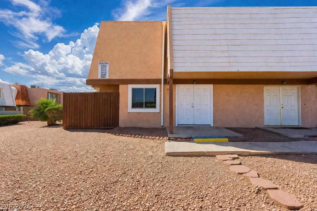 3469 Villa Knolls South Drive — photo 2