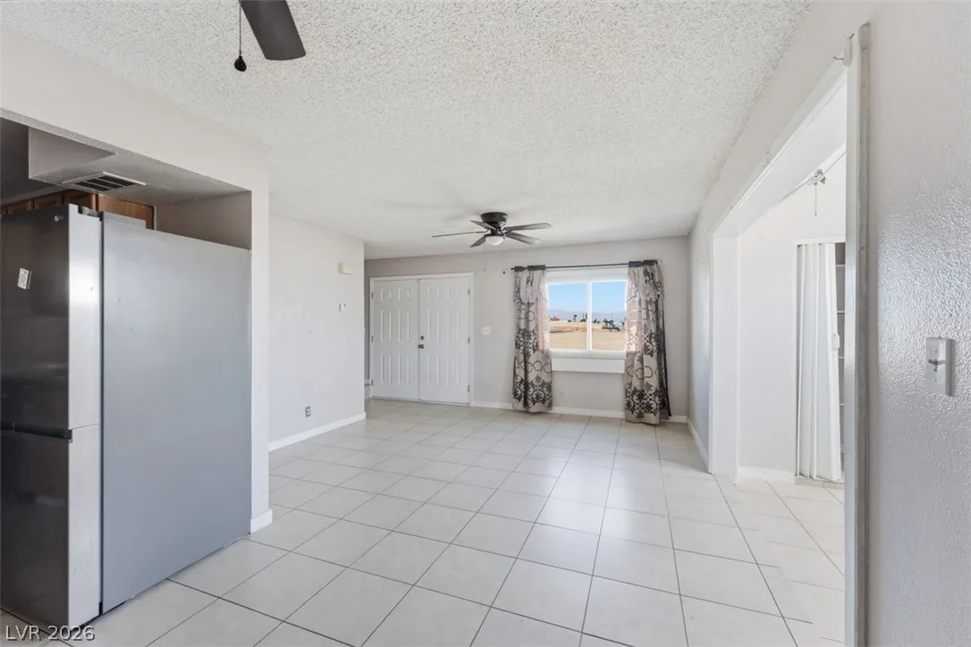 3469 Villa Knolls South Drive — photo 4